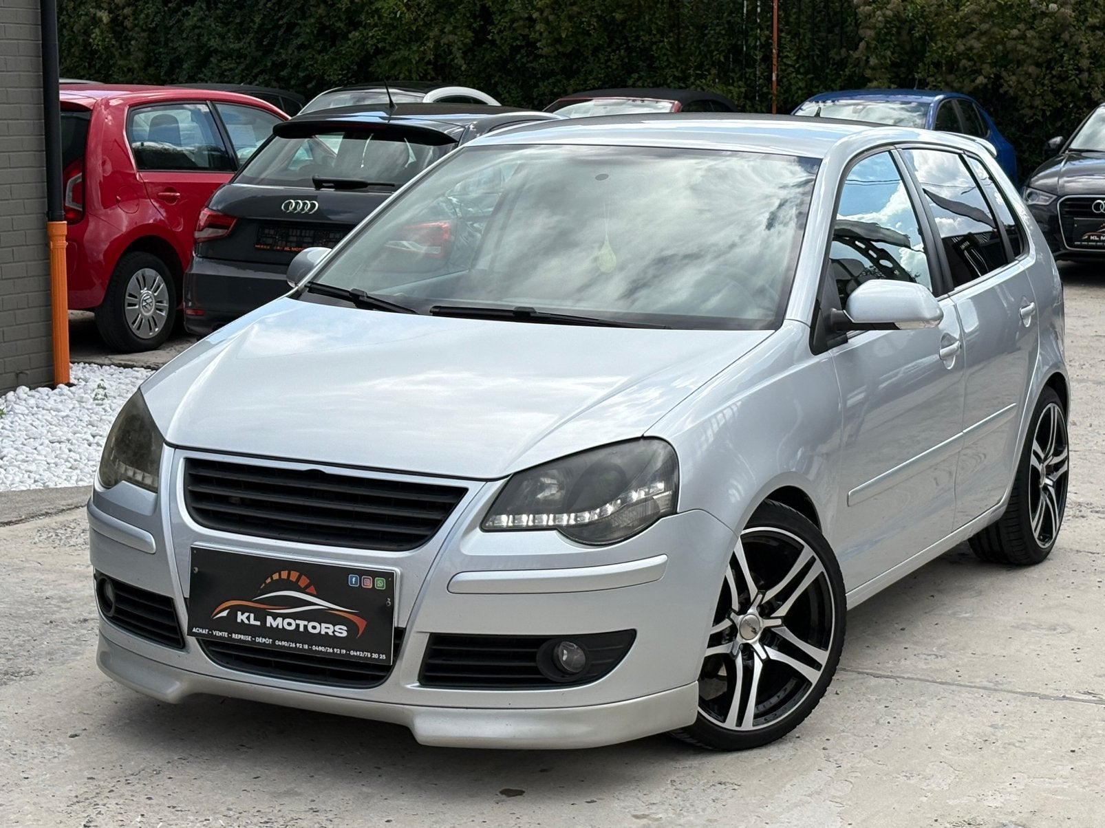 VW POLO 9N3 COMFORTLINE 1.4i ESSENCE 114 000KM CARPASS 2009, Autos, Argent ou Gris, Achat, Entreprise, Boîte manuelle