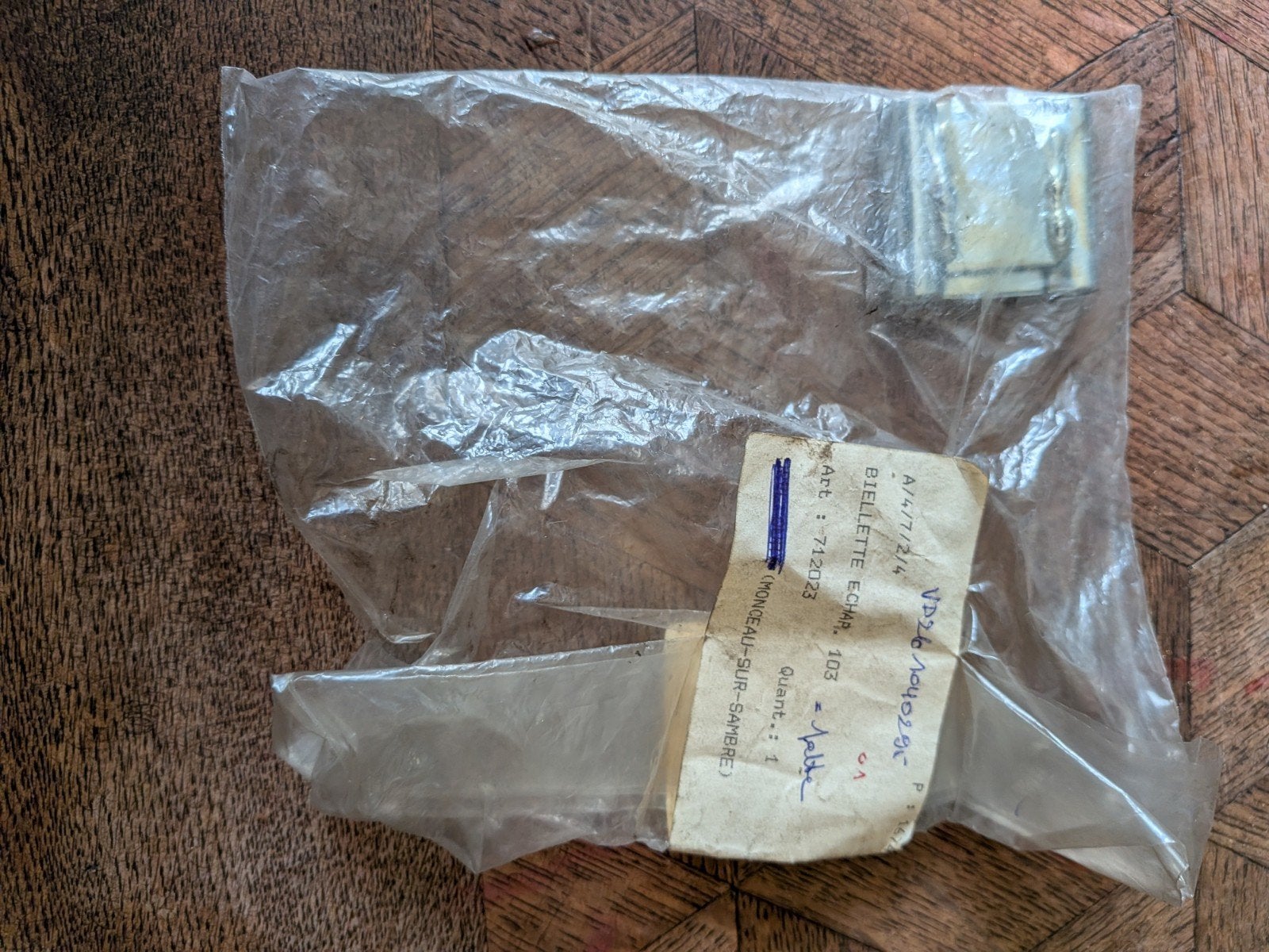 Biellette d'échappement Peugeot 103, Enlèvement