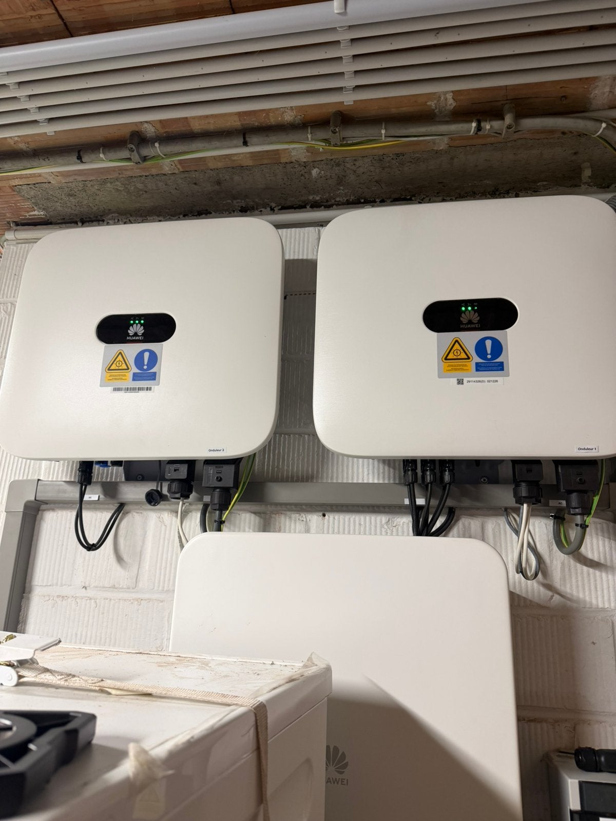 Huawei-omvormer, Doe-het-zelf en Bouw, Ophalen, Zo goed als nieuw