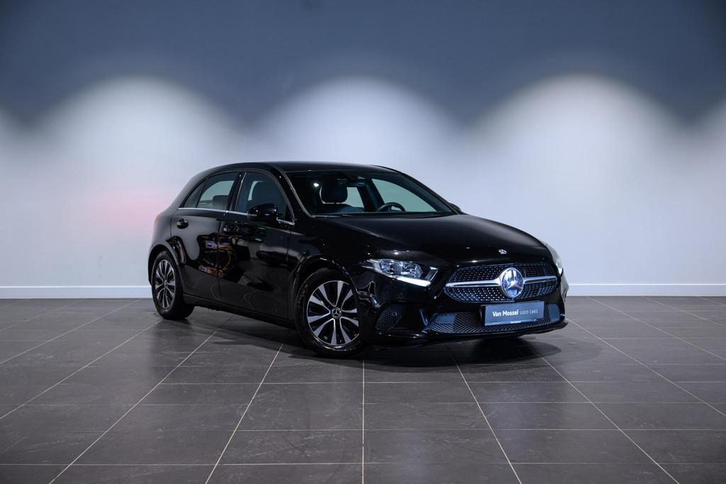 Mercedes-Benz A-Klasse A 180 Luxury Line Camera | PDC V+A |, Auto's, Stof, 4 cilinders, 136 pk, Zwart