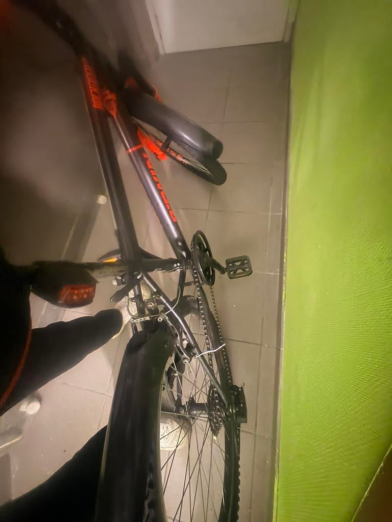 Mountainbike - Zwart/Oranje - Goede staat, Enlèvement, Comme neuf, Guidon à 360°