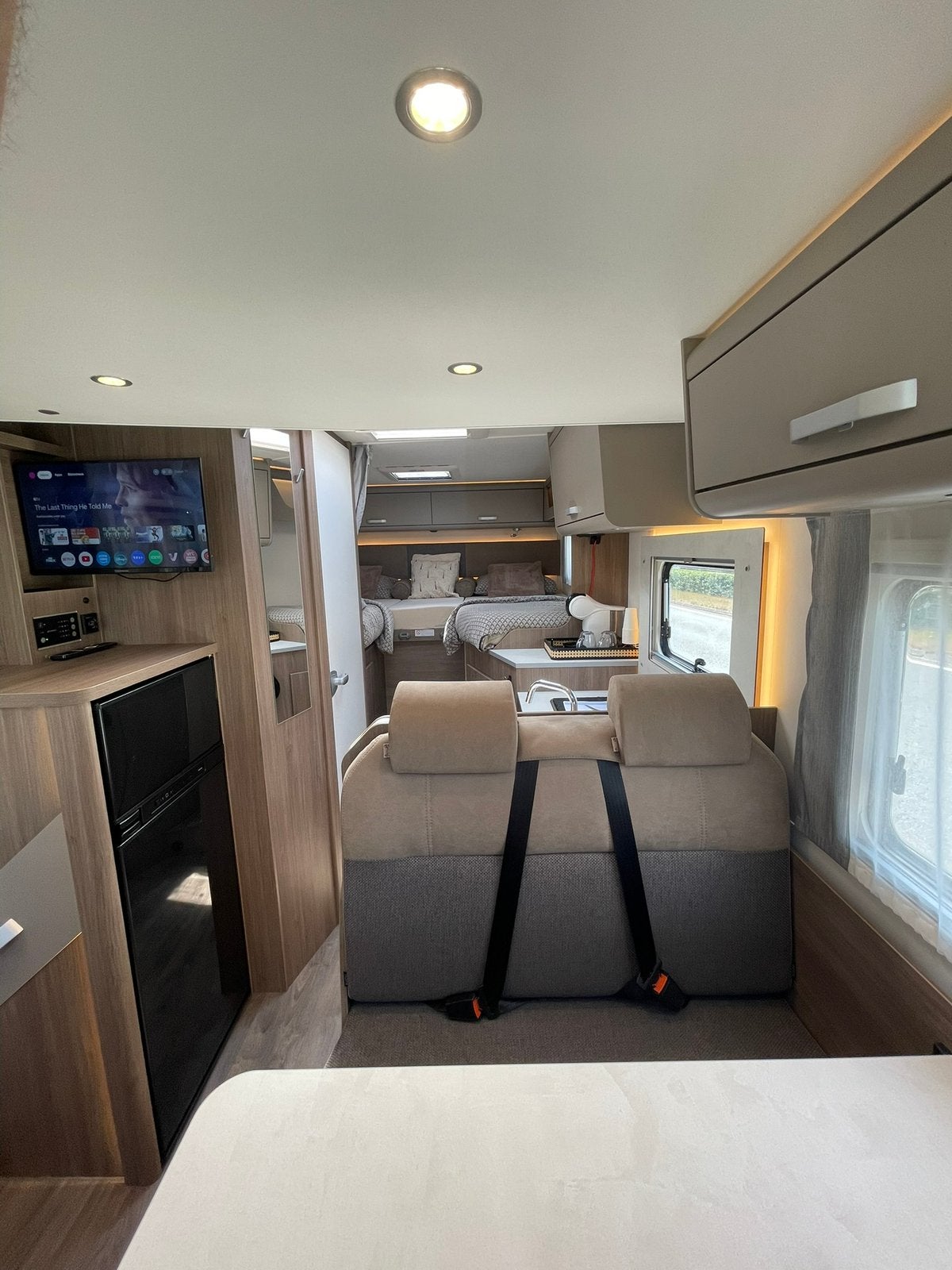 Carado pro + t338 AUTOMAAT, Caravans en Kamperen, Automaat, Standaard zit, Ringverwarming, Fiat