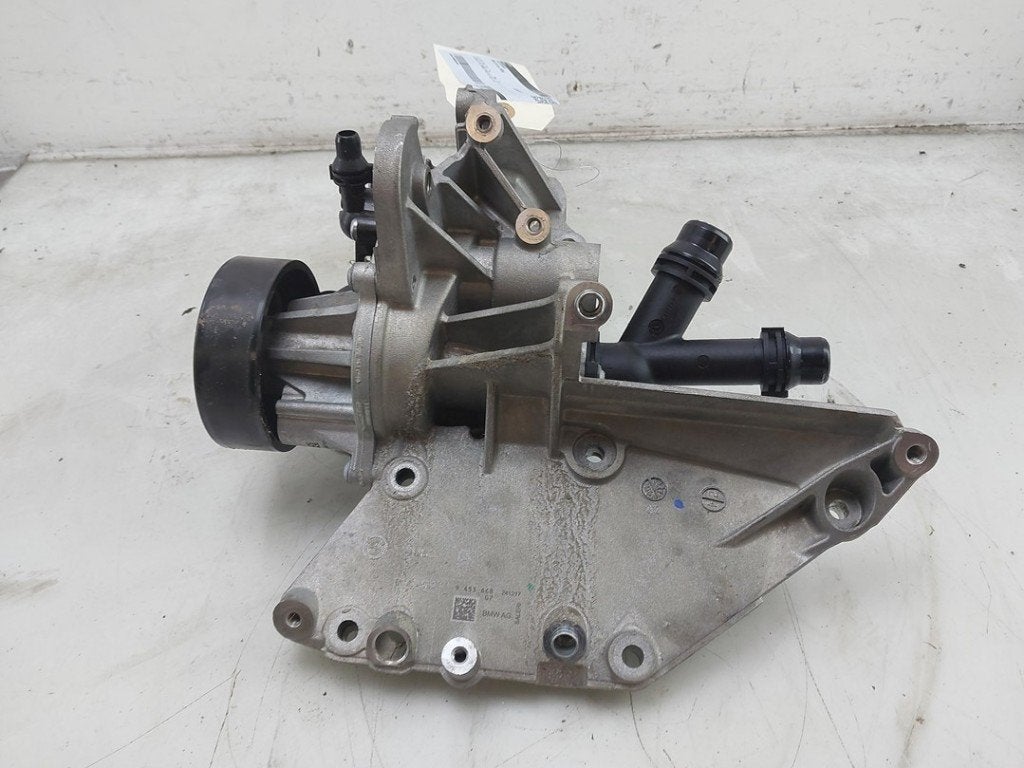 POMPE A EAU BMW X5 (G05) (|9453668|11519453668|), Utilisé, BMW