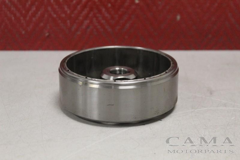 VOLANT MOTEUR Honda CBR 600 RR 2003-2004 (CBR600RR PC37), Dhr. S. di Majo, Utilisé, Info@cama-motorparts.nl, P.J. Troelstraweg 8 8
3144 CX  MAASSLUIS, NL
