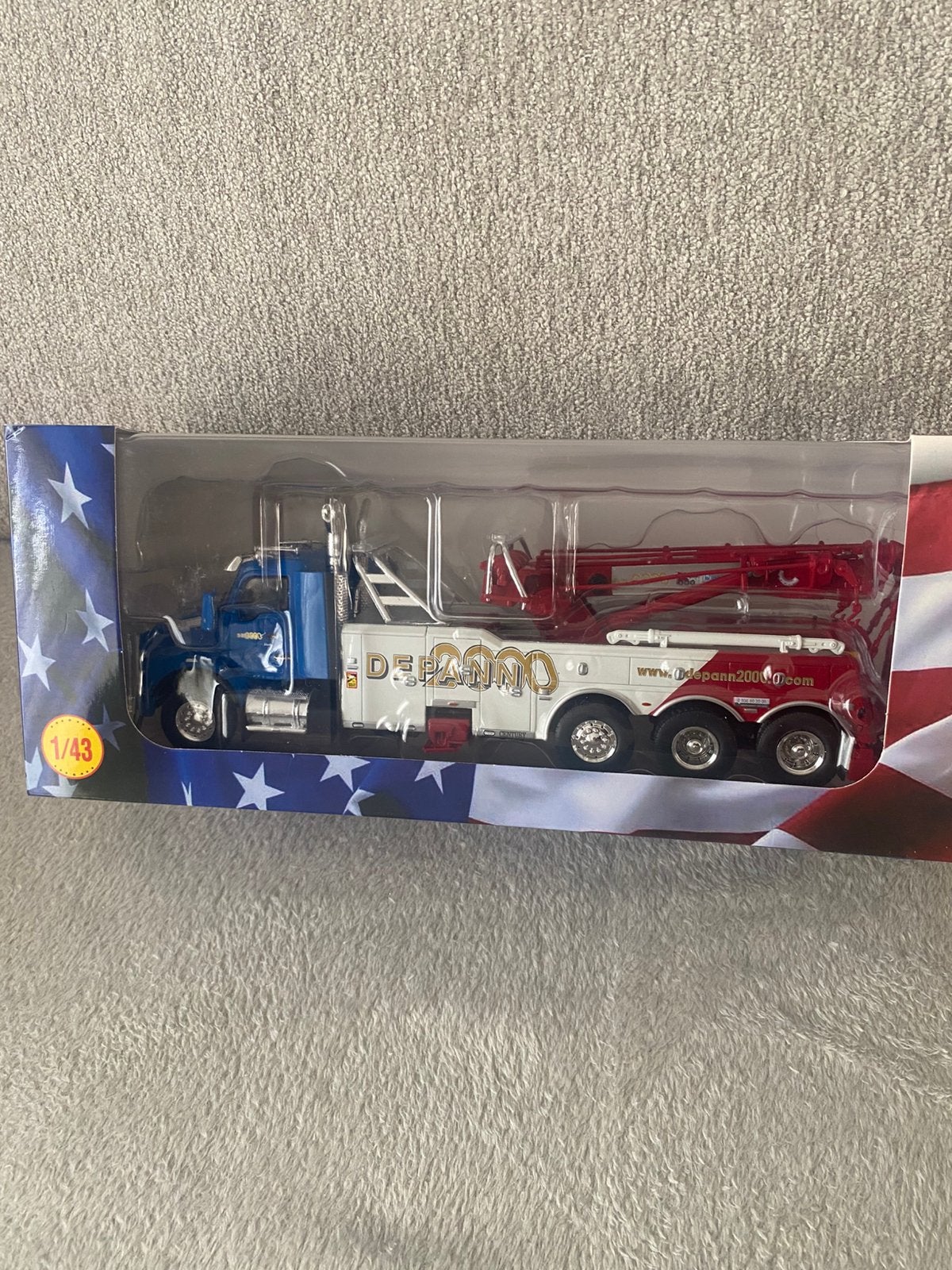 Kenworth T800 depanneuse 1:43, Enlèvement ou Envoi, Comme neuf