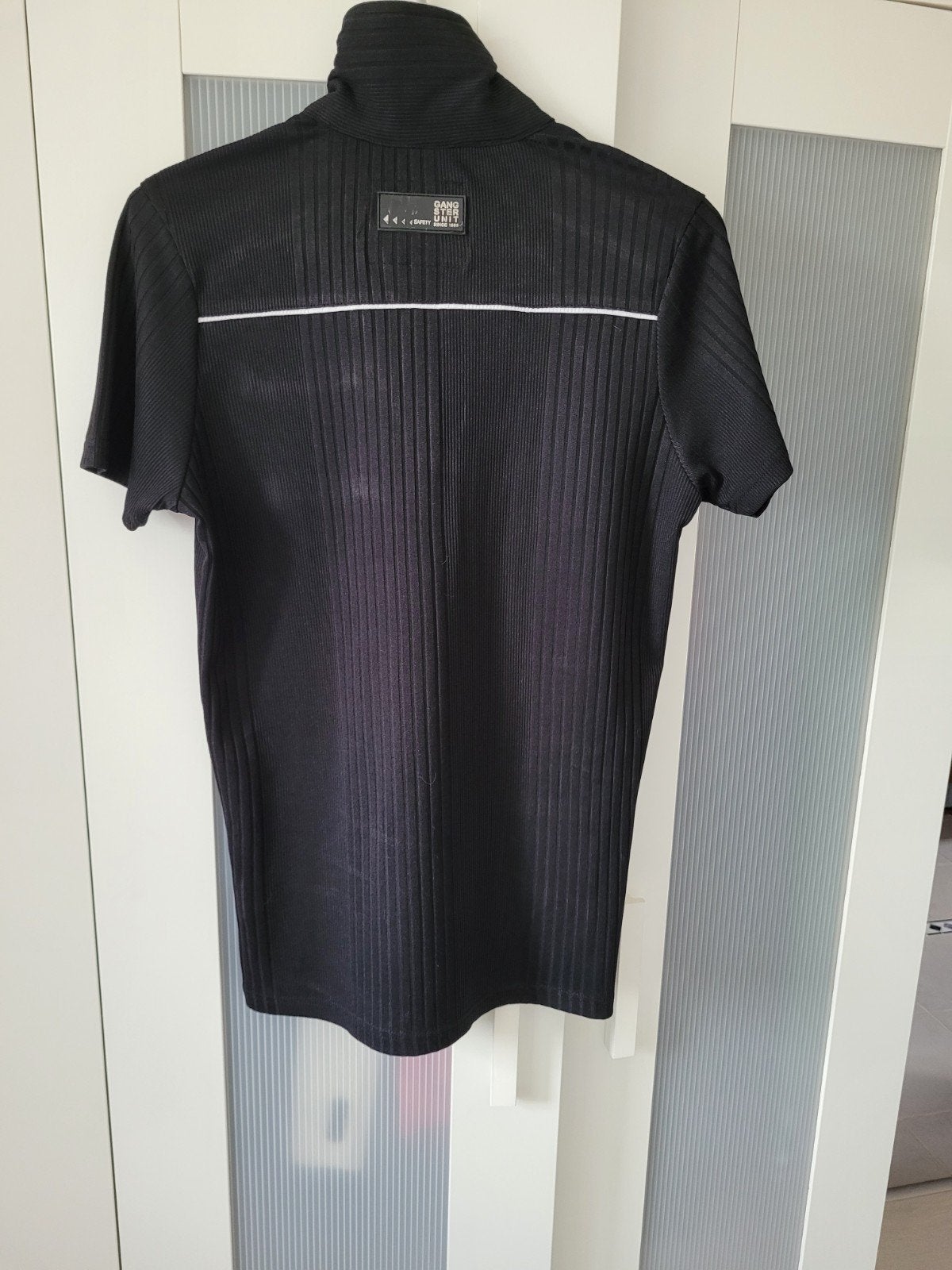 This short homme taille s, Enlèvement ou Envoi