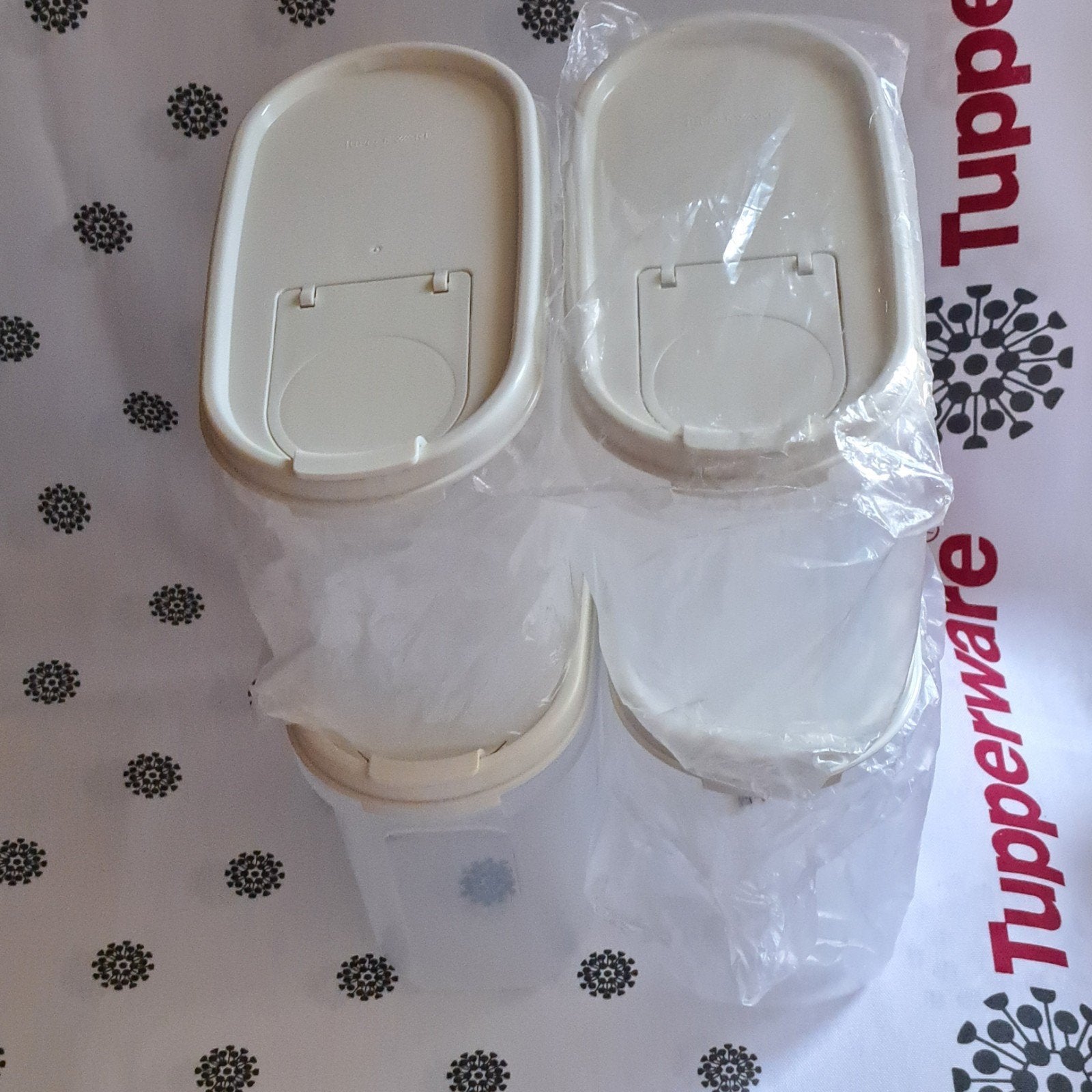 Tupperware nieuwe ruimtespaarders 1,1 L, Huis en Inrichting, Ophalen of Verzenden, Wit