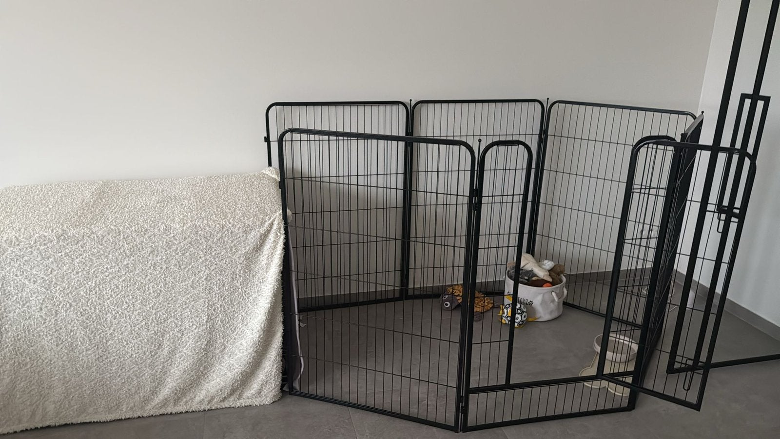 Puppy/konijnen/kippen ren —> zie foto, Ophalen, Zo goed als nieuw