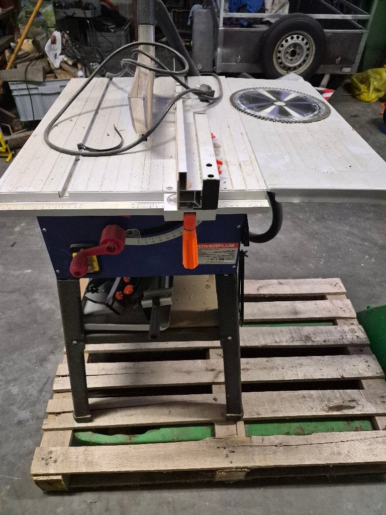 Cirkelzaag, Doe-het-zelf en Bouw, Ophalen, Cirkelzaag, 70 mm of meer, Zo goed als nieuw