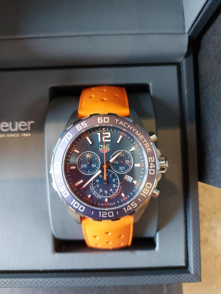 Tag Heuer Formula 1 Chronograaf Quartz 43mm, Ophalen, Staal, Polshorloge, Nieuw