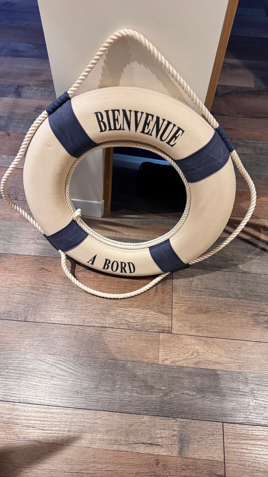 Miroir, Enlèvement, Comme neuf