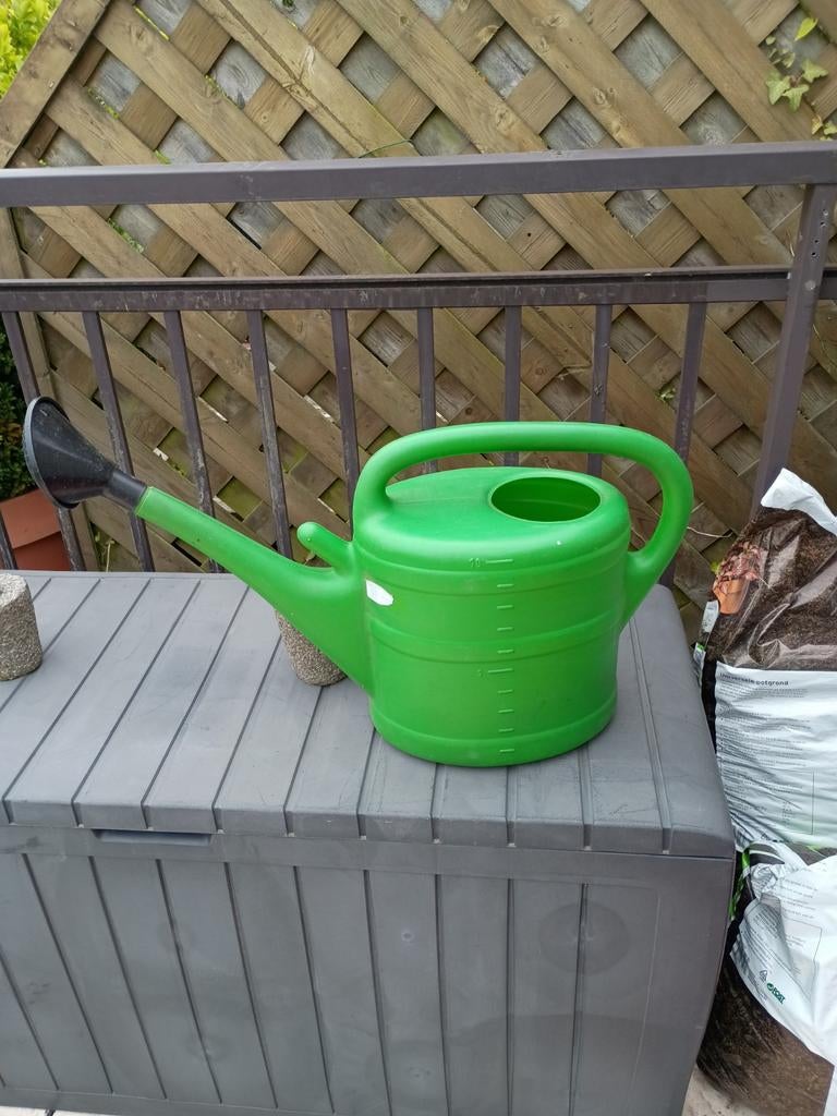 Gieter 10l, Ophalen