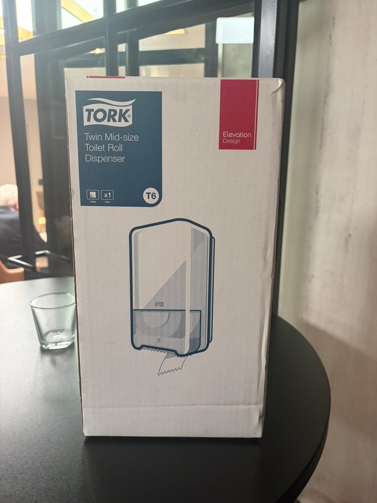 Tork twin midsize toilet roll zwart 5stuks, Ophalen, Nieuw zonder verpakking, Overige typen