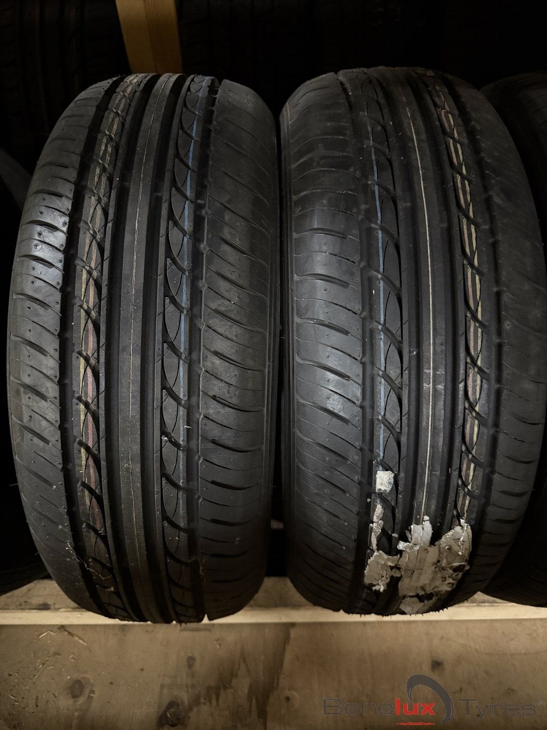nieuw 205/60R15 Dunlop SP 205/60 R15 205/60/15 2056015, Auto-onderdelen, Banden en Velgen, 15 inch, -, -, Nieuw