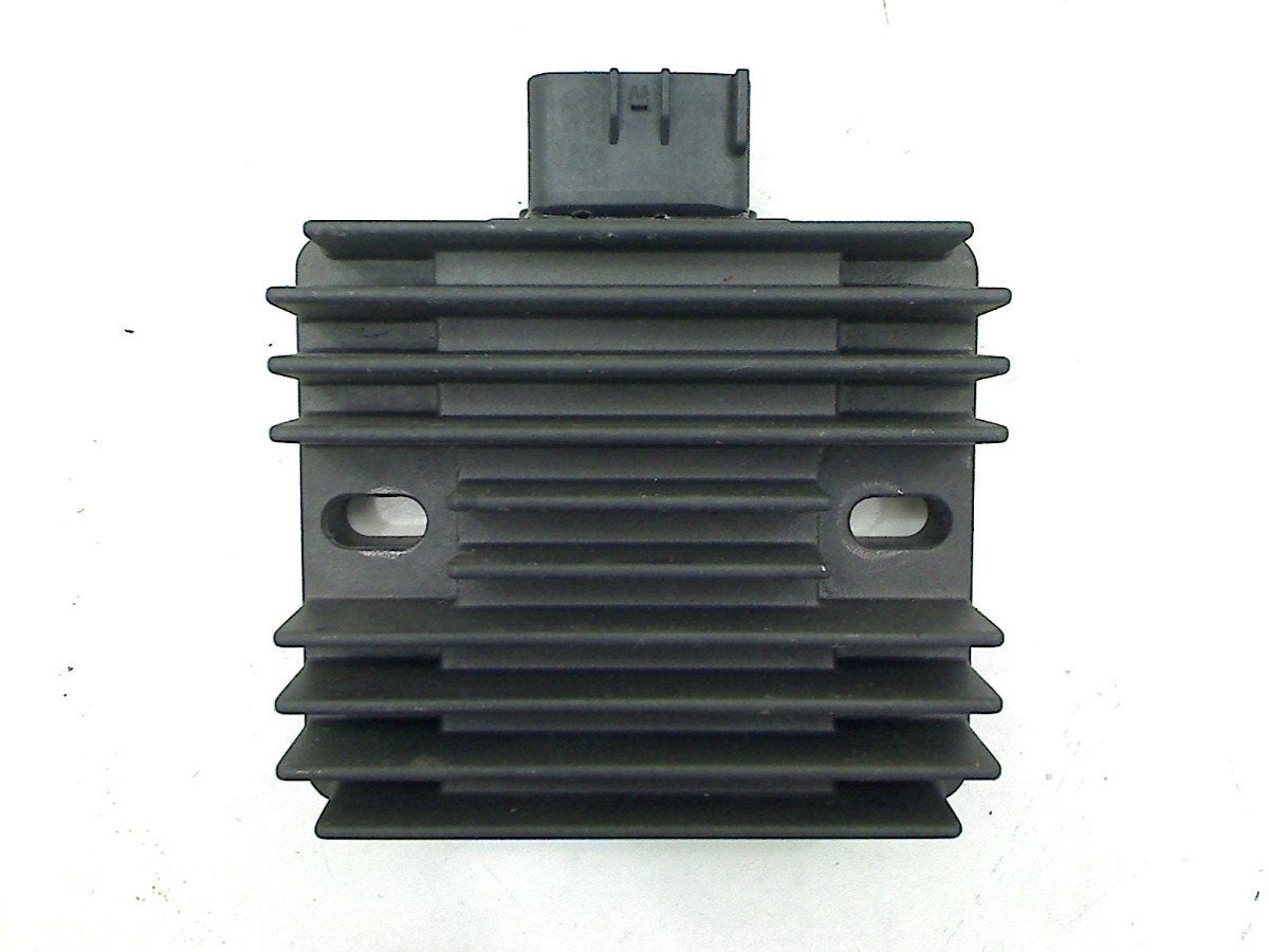 REGULATEUR DE TENSION YP 400 MAJESTY 2009-2014 (YP400 SH06), Yamaha Motor Europe N.V., Utilisé, Customersupport@yamaha-motor.co.uk