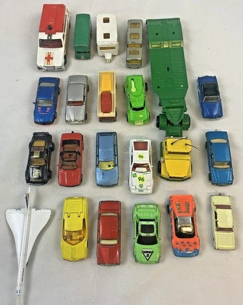 Ensemble de fête de 21 pièces de la collection Matchbox, voi, Envoi, Comme neuf, Voiture, Matchbox