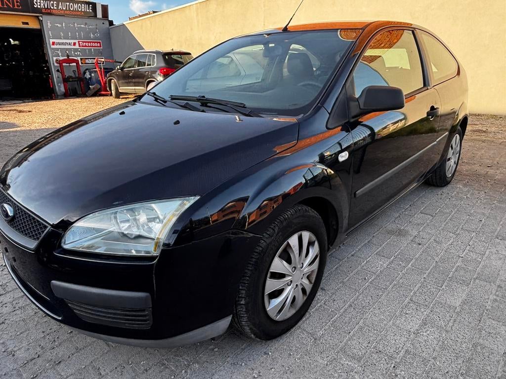 Ford focus 1.4 benzine/ euro4/word gekeurd voor verkoop, Auto's, Zwart, 4 cilinders, Blauw, Bedrijf