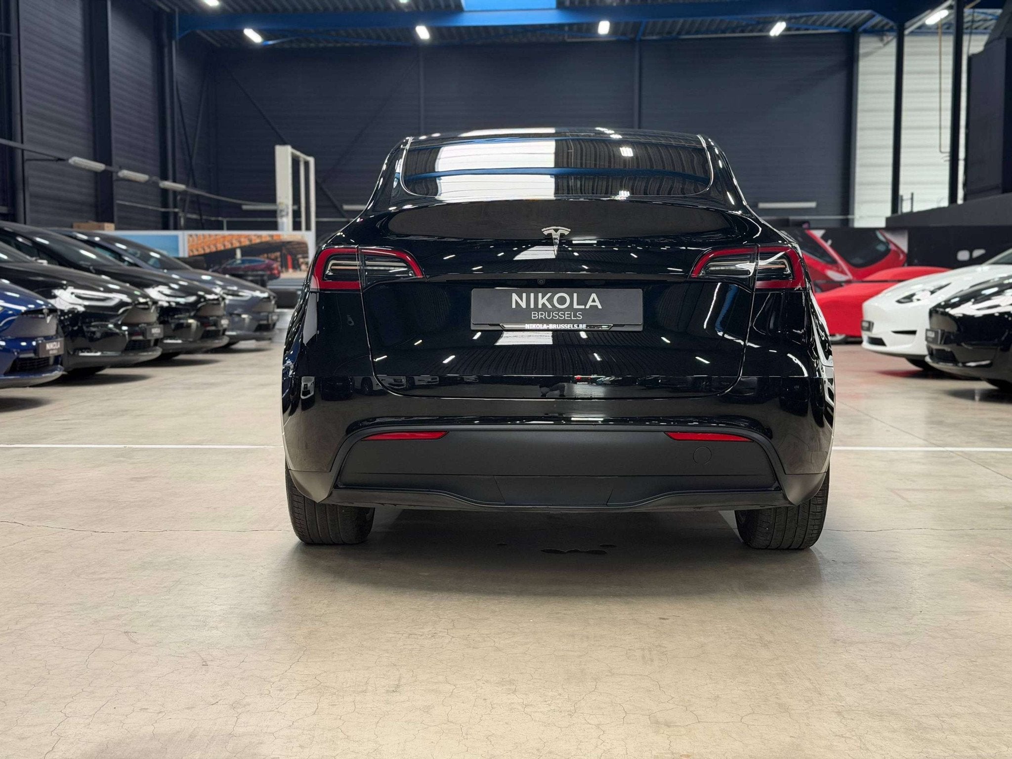 Tesla Model Y PREMIUM - RWD - HIGHWAY AUTOPILOT - FULL BLACK, Achterwielaandrijving, Gebruikt, Zwart, Zwart