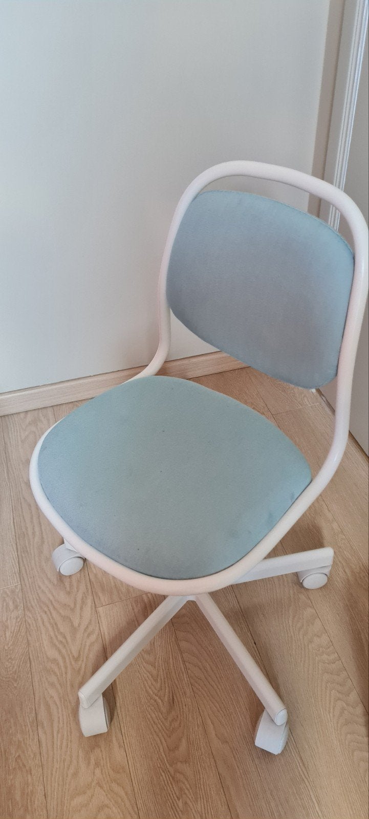 chaise de bureau enfants, Enfants & Bébés, Enlèvement, Comme neuf