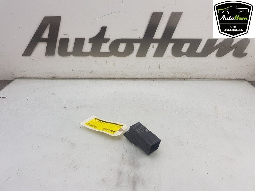 VOORGLOEI RELAIS Opel Combo Cargo (|9803299780|), Auto-onderdelen, Gebruikt, Opel, Opel Automobile GmbH, Kontakt-opel@opel.com