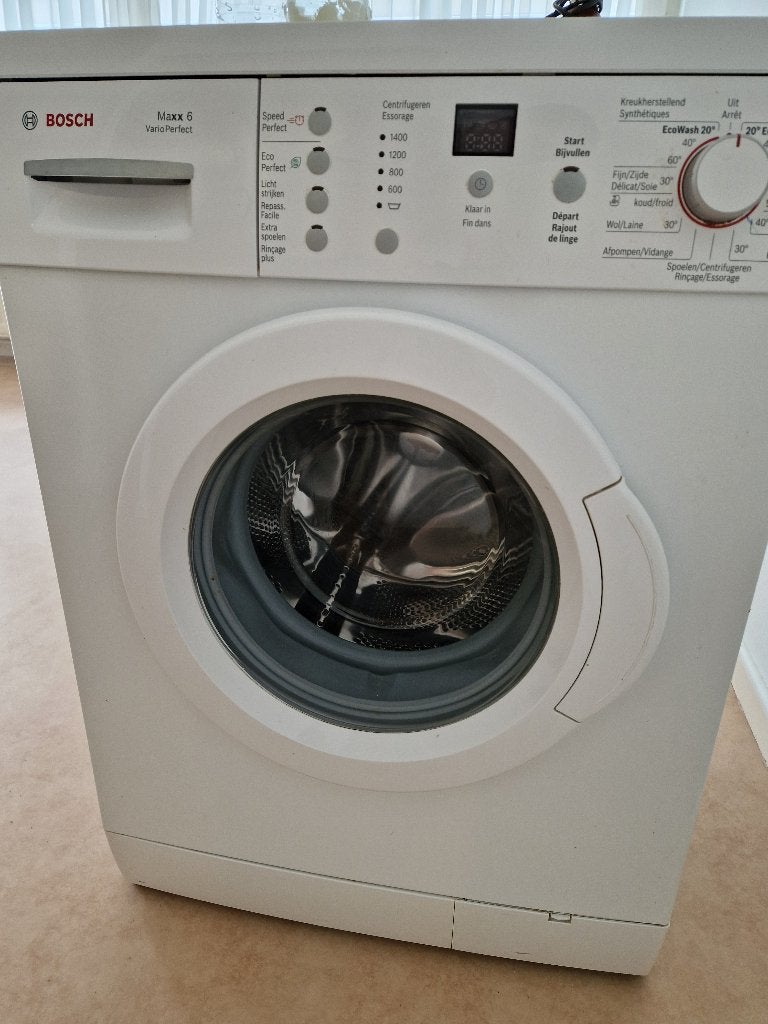Machine à laver Bosch A +++. 1400trs, Enlèvement, Comme neuf, Chargeur frontal