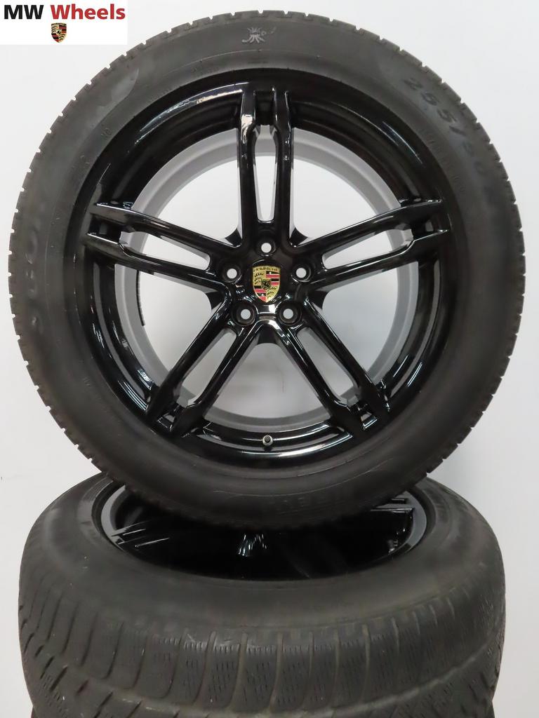 Porsche Macan 19 inch velgen Turbo met Pirelli winterbanden, Auto-onderdelen, 19 inch, Gebruikt, -, -