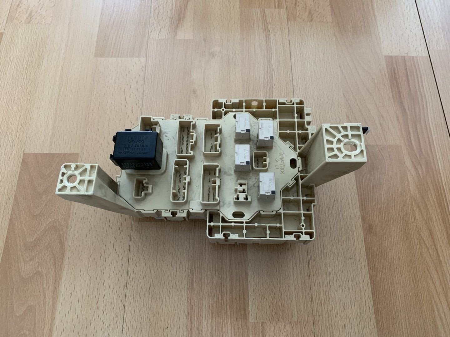 zekeringkast suzuki swift 2005 tot 2010 interieur, -, Utilisé, -, Suzuki