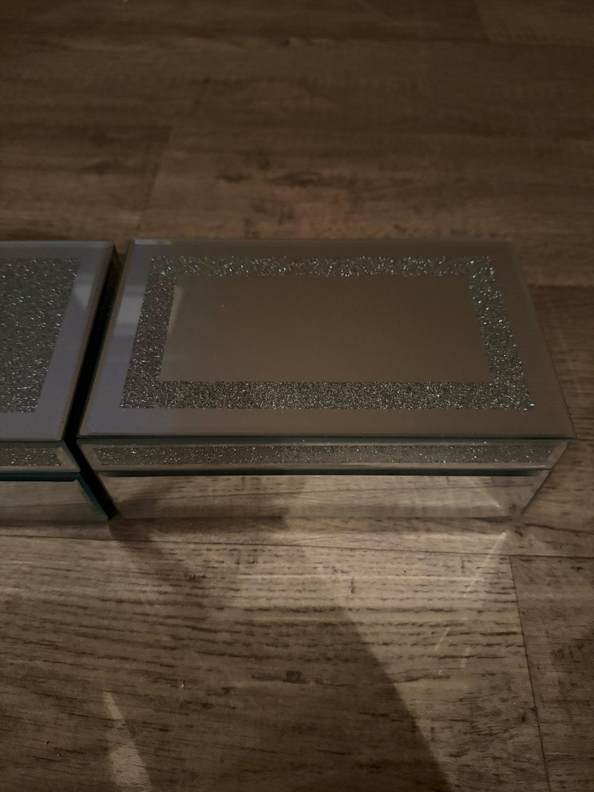 Juwelen box spiegel, Ophalen