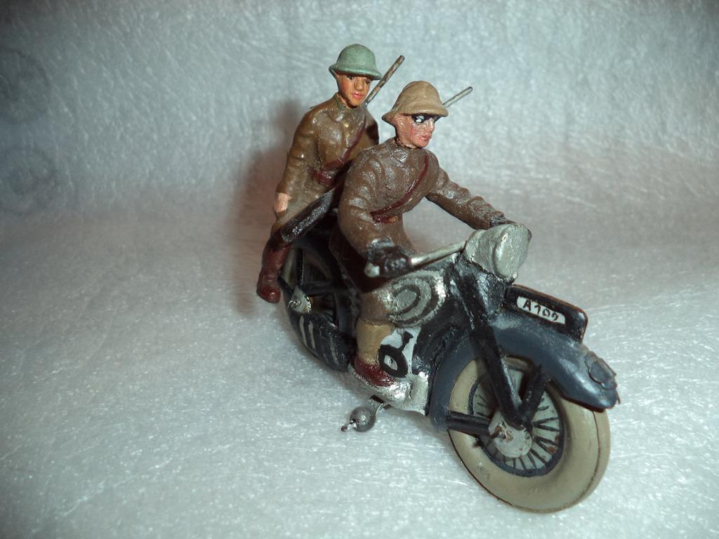 Soldats belges à moto Lineol, Enlèvement ou Envoi