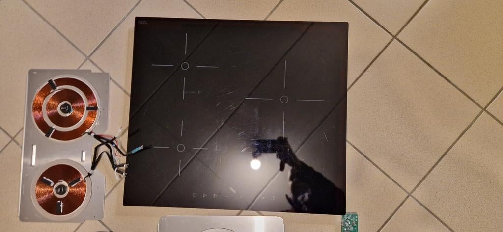 Pièces pour taque de cuisson IKEA HB I03, Enlèvement ou Envoi, Utilisé, Induction