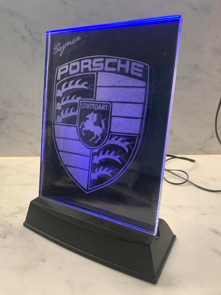 « Porsche Cayman » presentoir lumineux, Collections, Enlèvement ou Envoi, Comme neuf, Panneau publicitaire