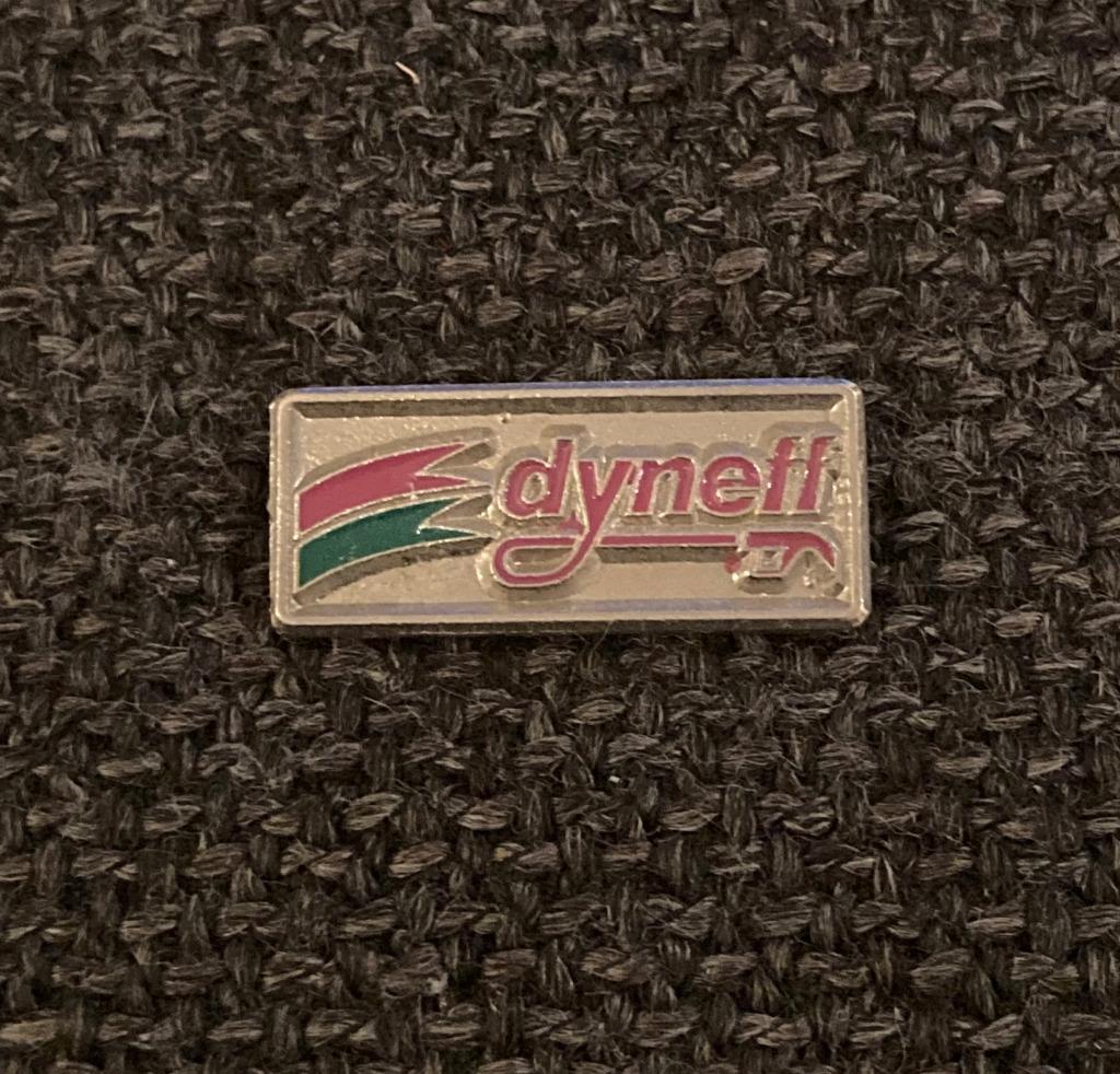 PIN - DYNEFF - ENERGIE - GAZ - ELECTRICITE, Verzamelen, Verzenden, Gebruikt, Overige onderwerpen, Speldje of Pin
