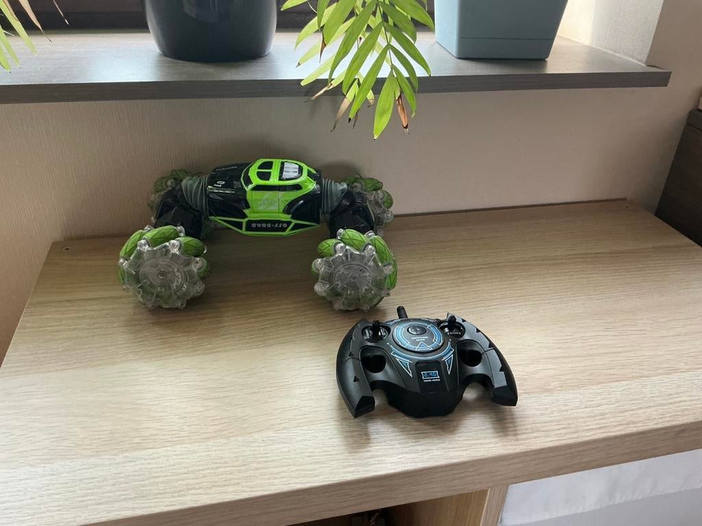 Rc auto met afstandsbediening, Kinderen en Baby's, Speelgoed |Speelgoedvoertuigen, Ophalen of Verzenden