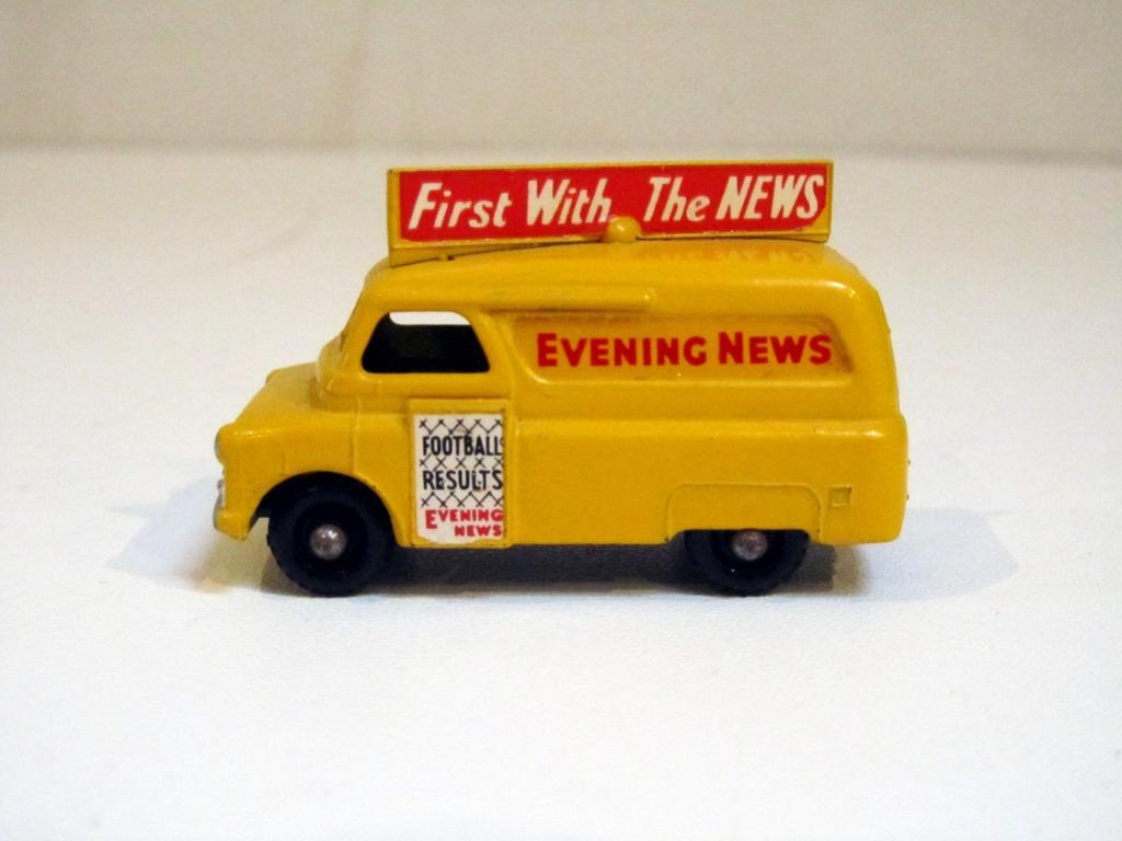 Evening News Van Bedford 42a BPW 1957 Lesney Matchbox RW, Hobby & Loisirs créatifs, Neuf, 1:50 ou moins, Enlèvement ou Envoi, Camion