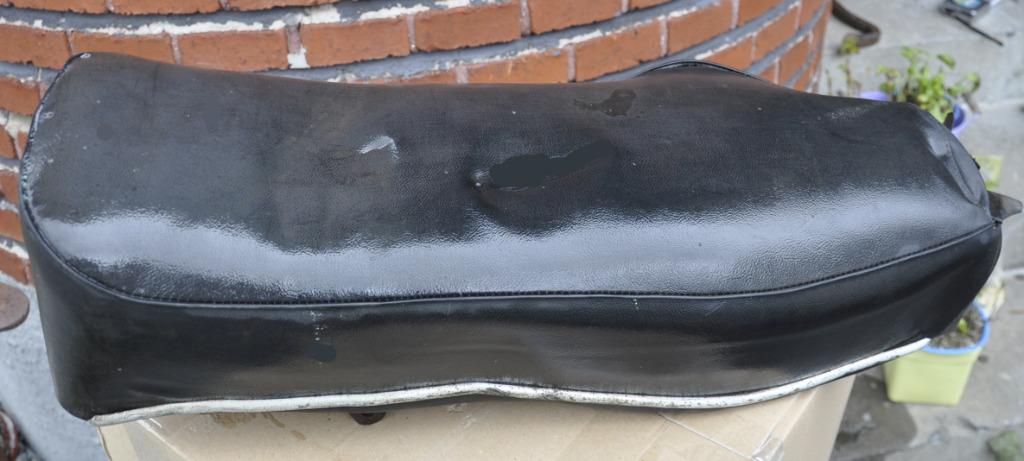 ANCIENNE SELLE DE MOTO, Enlèvement ou Envoi, Utilisé