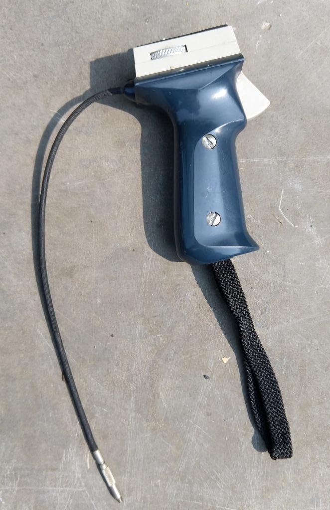 handvat + draadontspanner vintage, Ophalen of Verzenden, Gebruikt, Spiegelreflex, Overige Merken