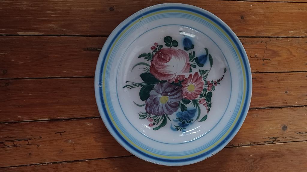 Assiette ancienne, Antiquités & Art, Antiquités | Céramique & Poterie, Enlèvement ou Envoi