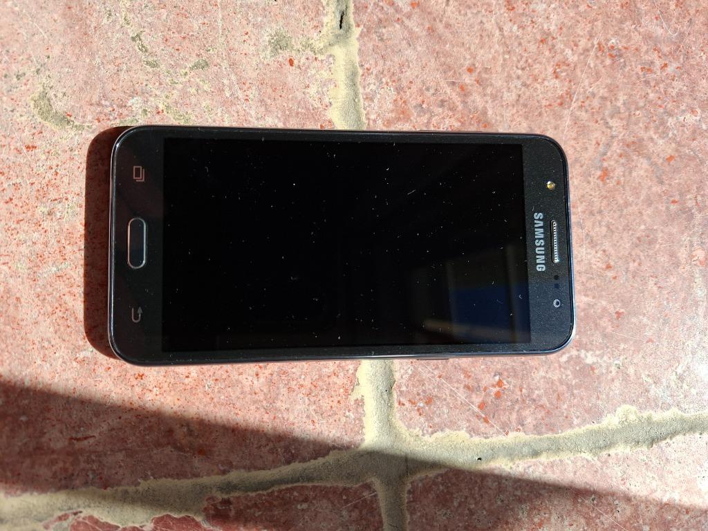 GSM Samsung J5, Télécoms, Autres modèles, 10 mégapixels ou plus, Enlèvement, Utilisé
