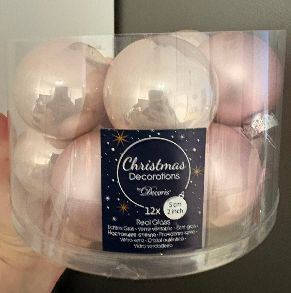 Roze kerstballen, Ophalen, Zo goed als nieuw