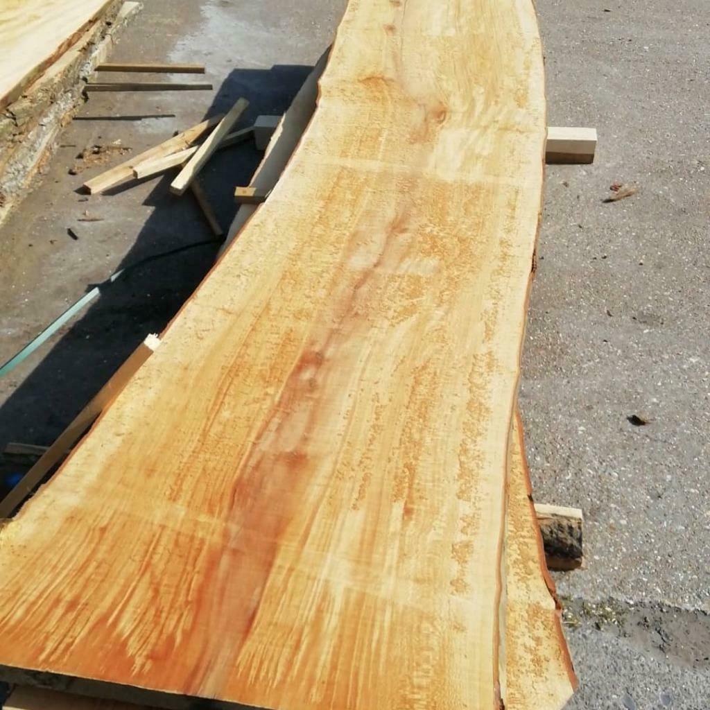 BOOMSTAM TAFELS, TAFELBLADEN Planken in boomstamvorm, massie, Huis en Inrichting, Ophalen
