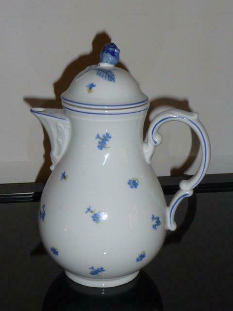Cafetière ou théière porcelaine Bavière décor bleuet, Enlèvement ou Envoi, Utilisé