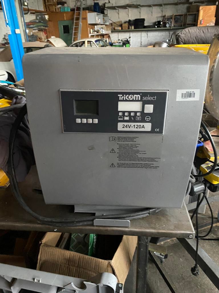 Chargeur de batterie pour chariot élévateur 24 V, Enlèvement