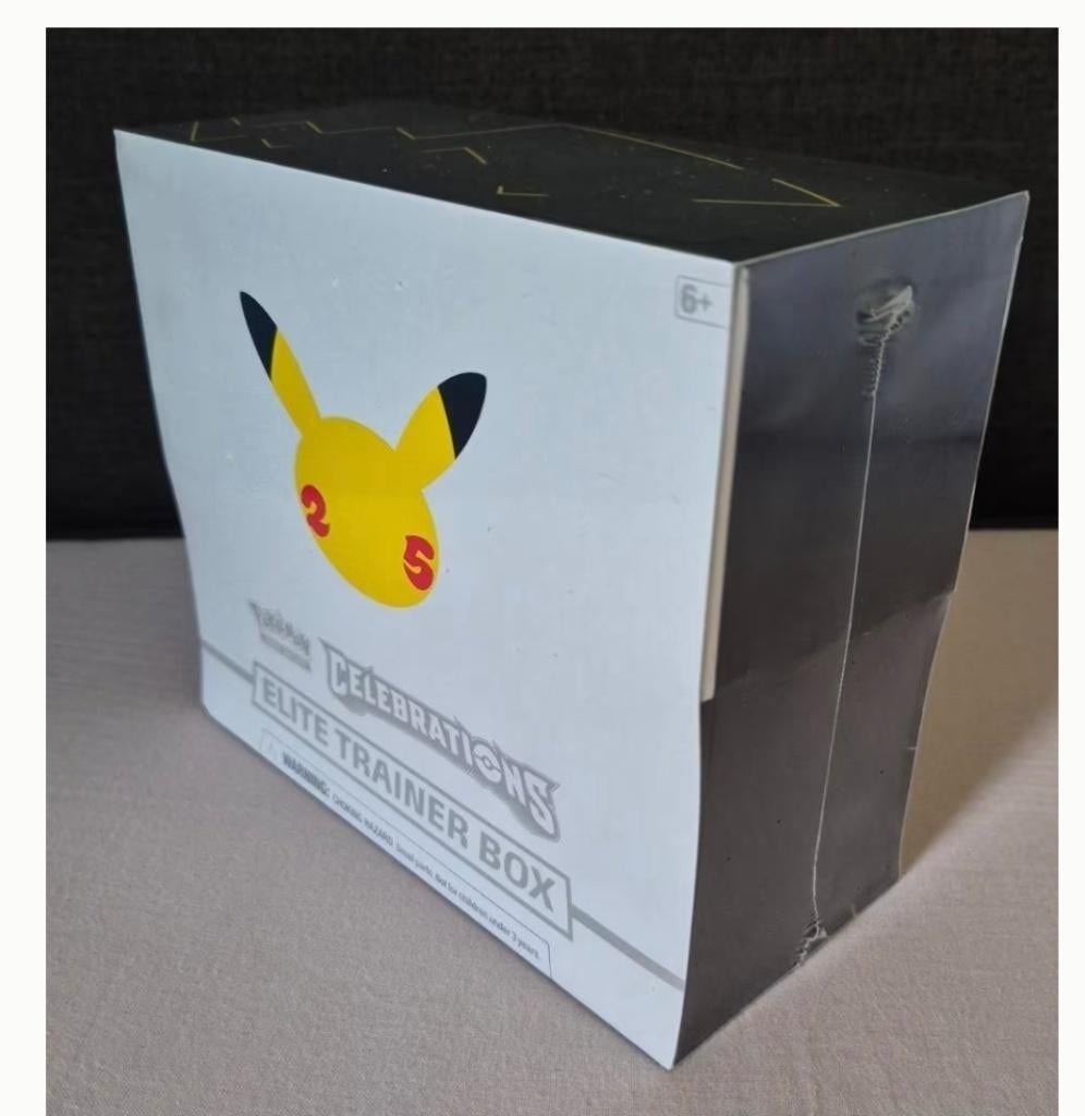 Pokemon celebrations etb, Ophalen of Verzenden, Nieuw