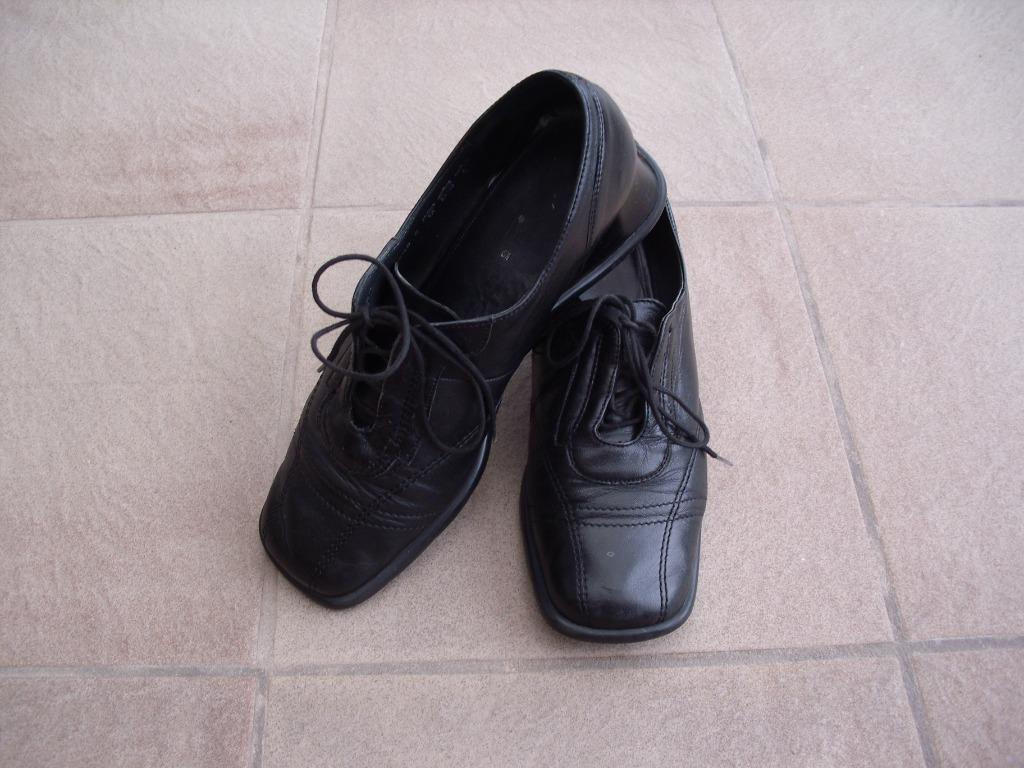 Zwarte veterschoenen mt.40, Chaussures de marche, Enlèvement ou Envoi, Comme neuf, Noir