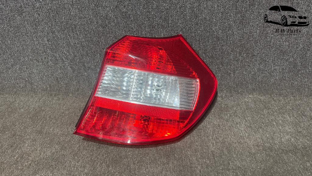 OEM BMW 1 Serie E87 Achterlicht Rechts 6924502, Auto-onderdelen, Verlichting, BMW, Gebruikt, Ophalen of Verzenden