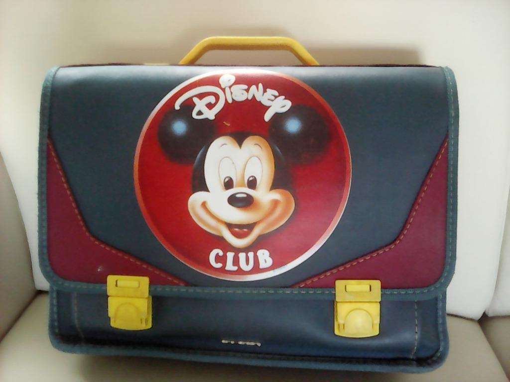 Sac d'école Mickey Mouse Disney, Enlèvement