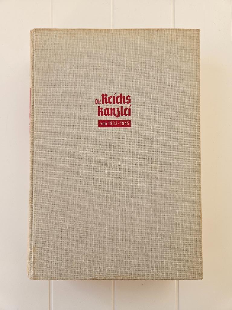 De Reichskanzlei van 1933 - 1945, H.S. Hegner, Ophalen of Verzenden, Tweede Wereldoorlog, Gelezen