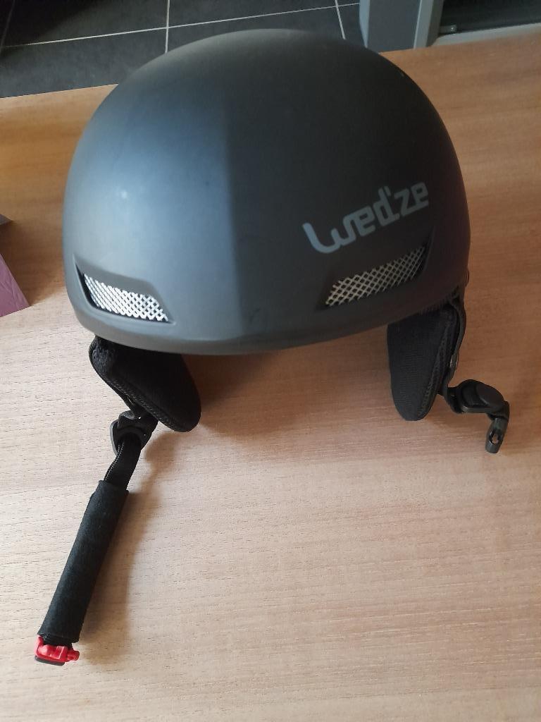 skihelm dames, Ophalen, Zo goed als nieuw