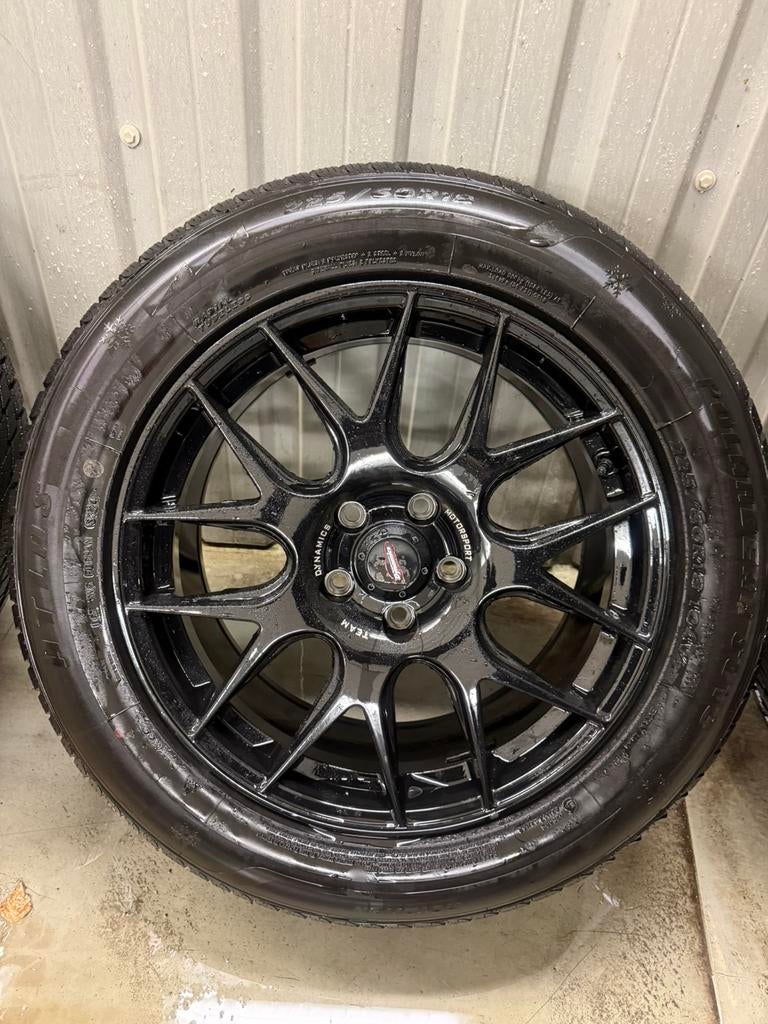 Jantes + pneus Hiver 225/60R18 (5x114.3), Enlèvement, Pneus hiver, Pneu(s)