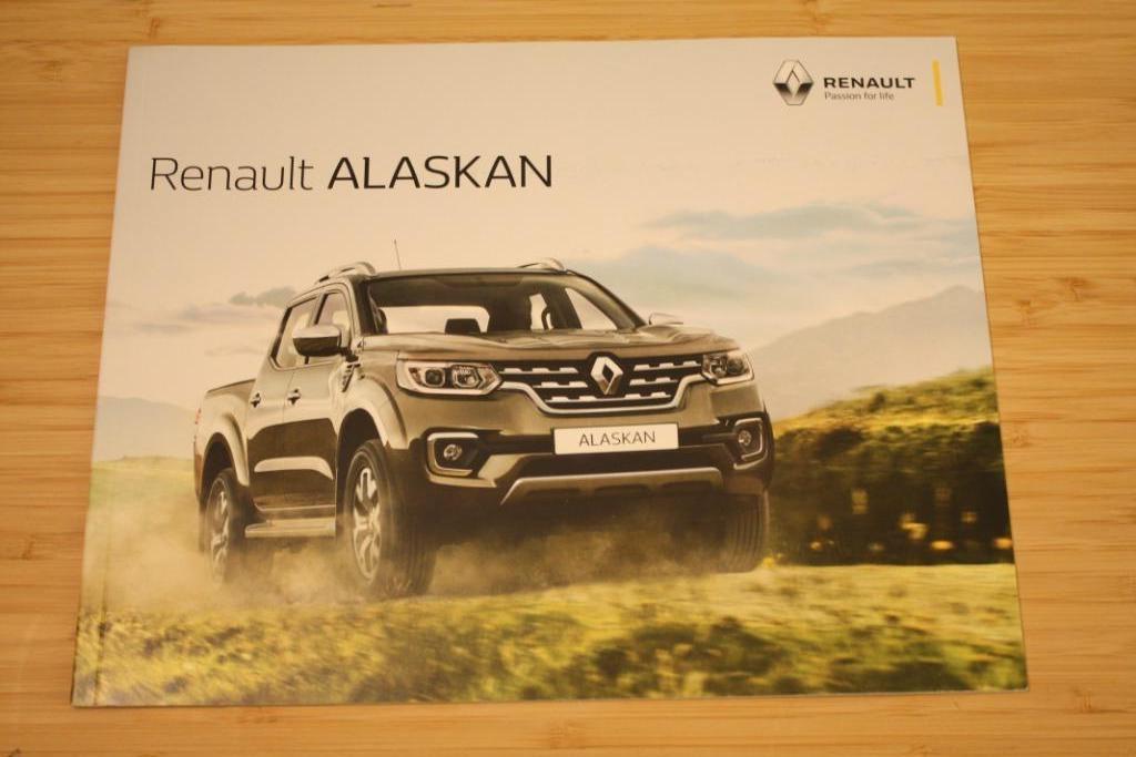 Renault Alaskan brochure 2017, Ophalen of Verzenden, Nieuw, Folder